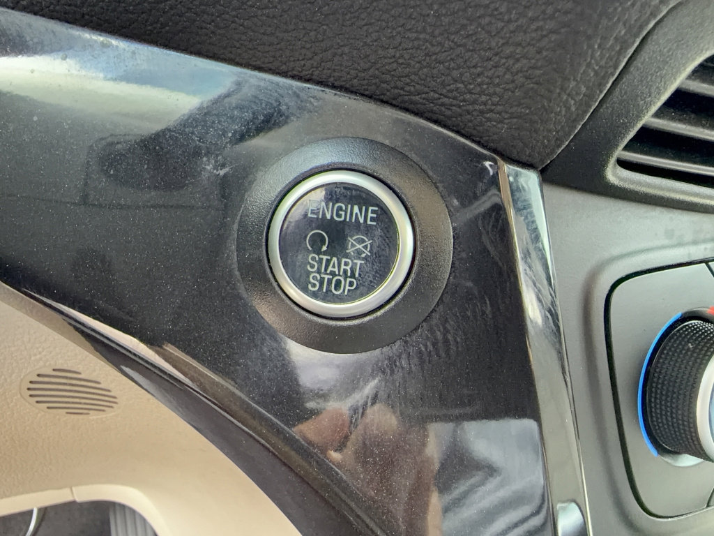 Certified 2019 Ford Escape Titanium image 25