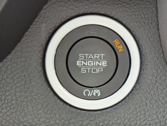 Used 2022 RAM 1500 Laramie AWD/4WD image 27