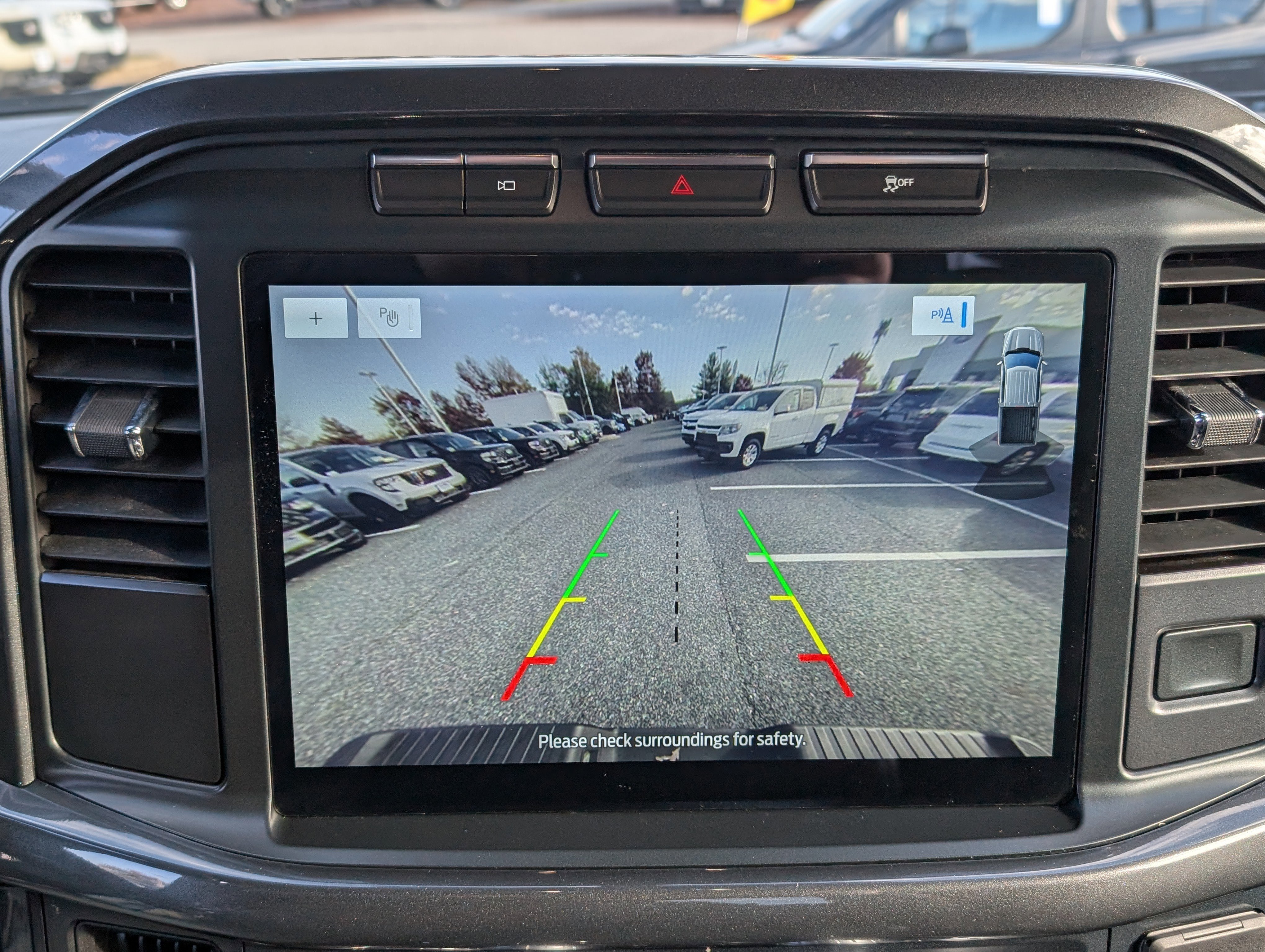 Certified 2022 Ford F150 XLT w/ Equipment Group 302A High image 29