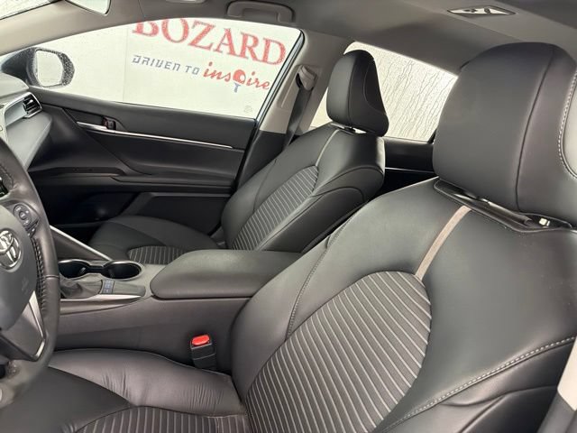 Used 2024 Toyota Camry SE FWD image 11