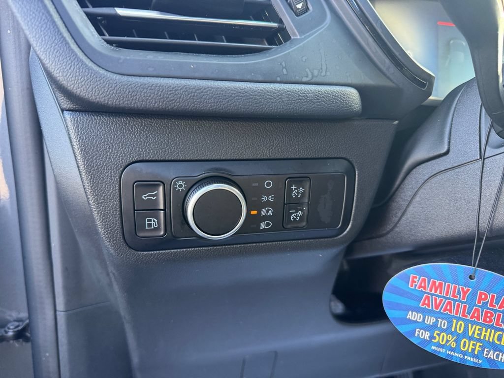 Certified 2025 Ford Escape ST-Line w/ Equipment Group 301A FWD image 36