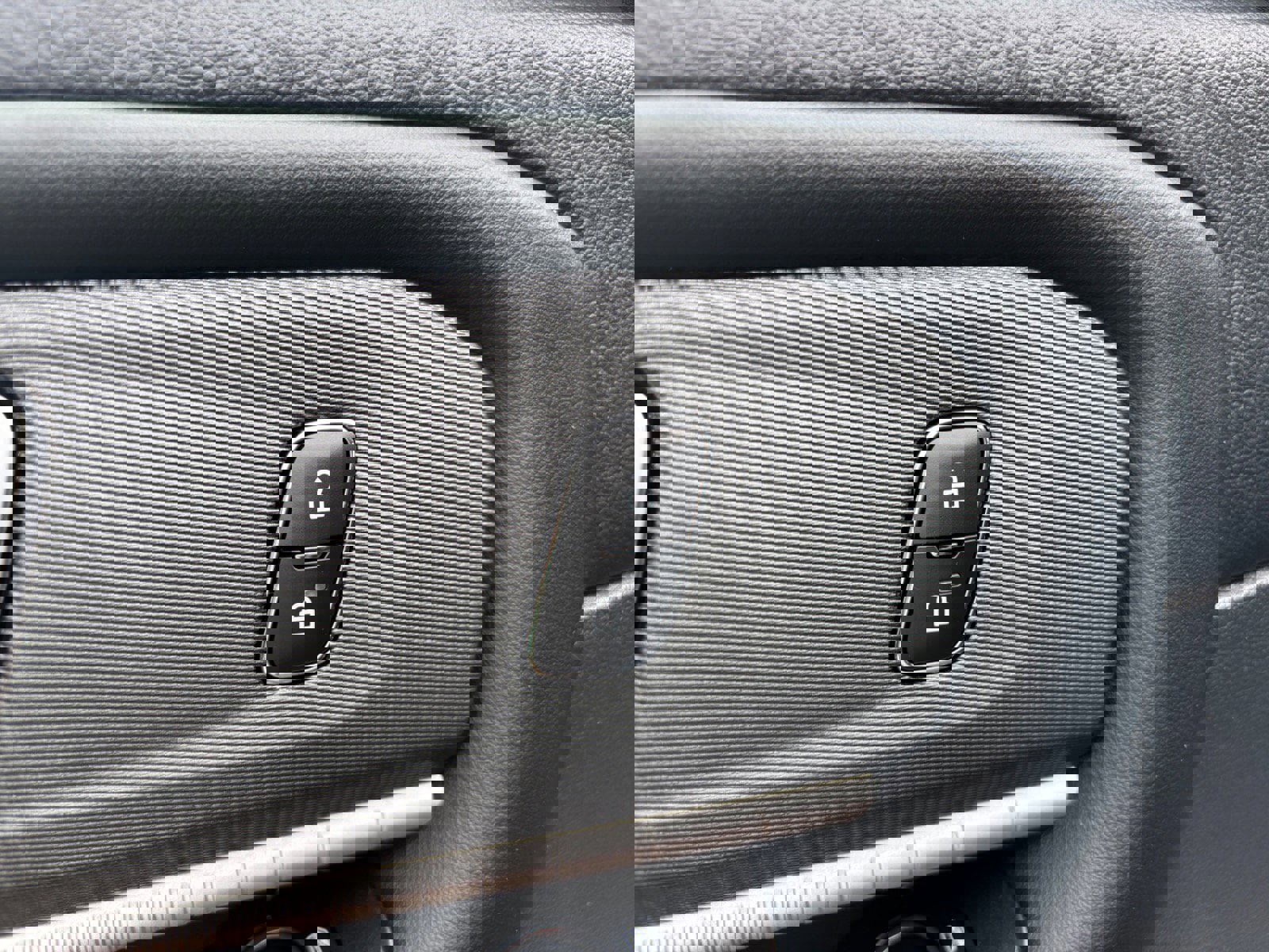 Certified 2025 Ford Explorer ST-Line image 21