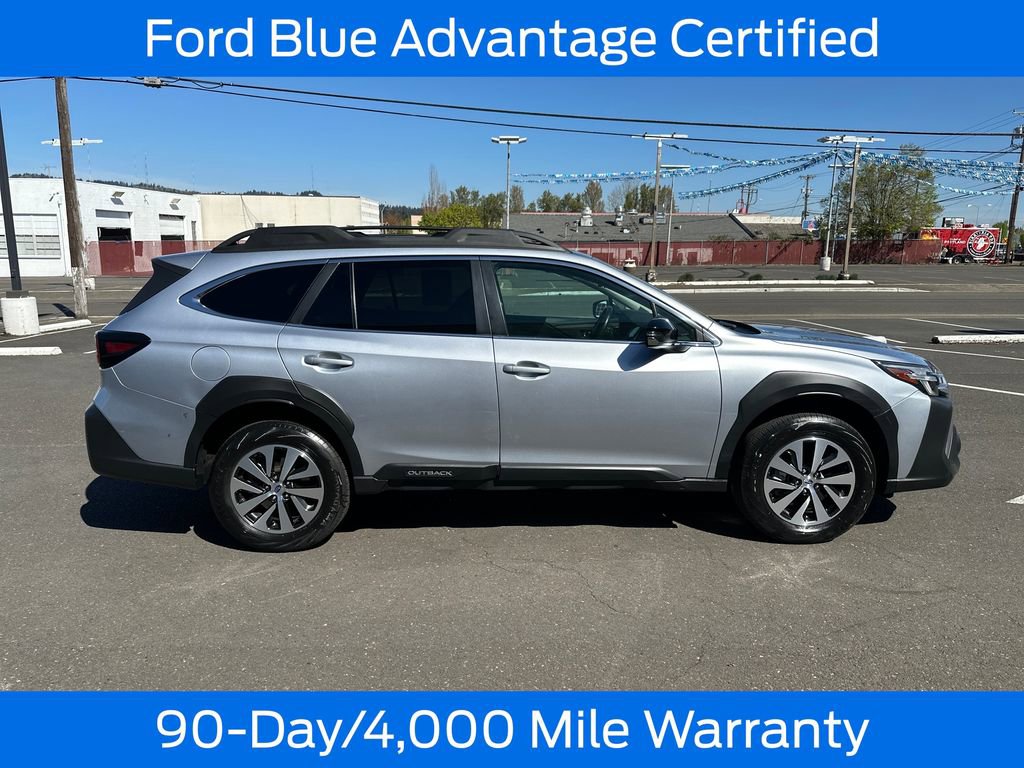 Used 2023 Subaru Outback Premium AWD/4WD image 9