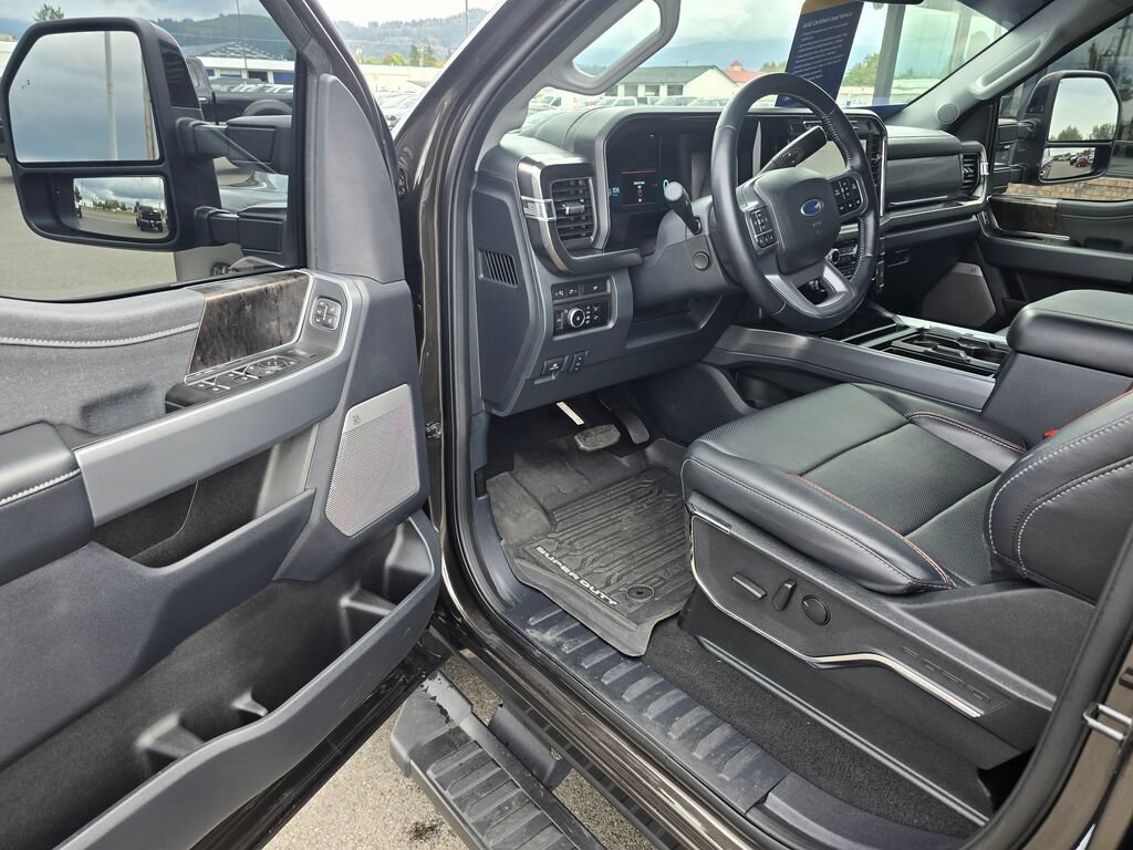 Certified 2024 Ford F250 Lariat w/ Black Appearance Package AWD/4WD image 20