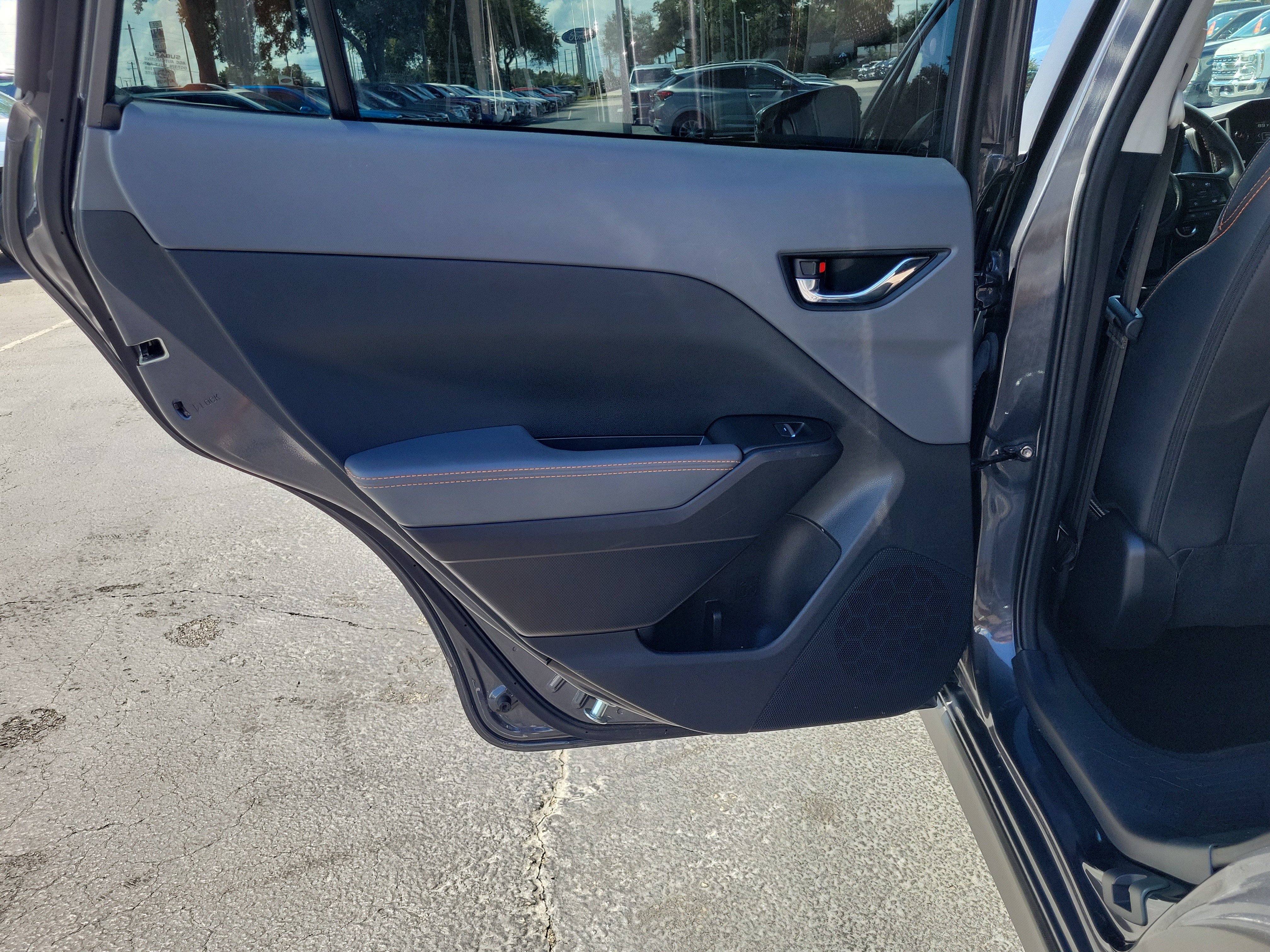 Used 2024 Subaru Crosstrek 2.5i Limited AWD/4WD image 12