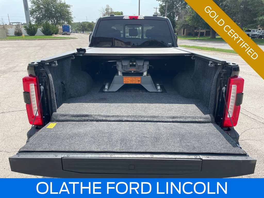 Certified 2025 Ford F350 King Ranch AWD/4WD image 29