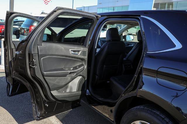 Certified 2024 Ford Edge SEL w/ Convenience Package image 24