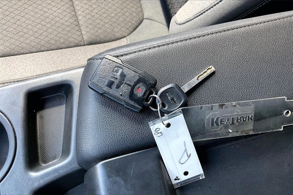 Used 2021 Chevrolet Silverado 2500 LT w/ Z71 Off-Road Package image 35