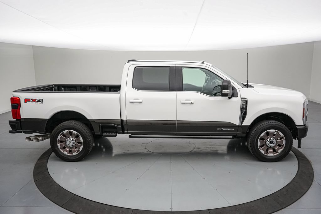 Certified 2025 Ford F250 King Ranch w/ FX4 Off-Road Package AWD/4WD image 3