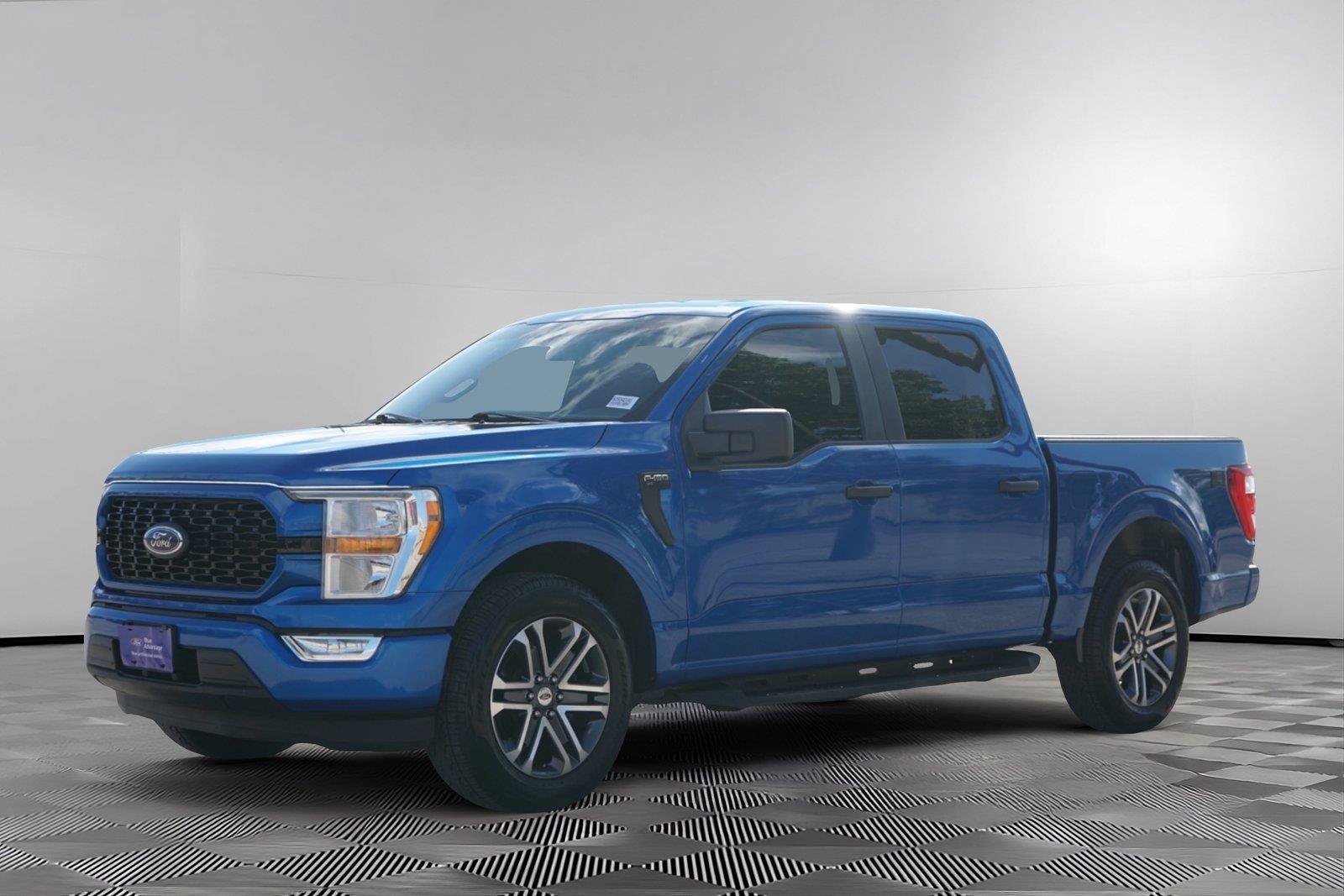 Certified 2021 Ford F150 XL w/ STX Appearance Package RWD image 8