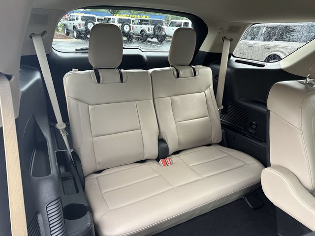 Certified 2022 Ford Explorer Limited w/ Equipment Group 301A RWD image 24