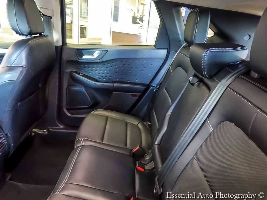 Certified 2020 Ford Escape SEL FWD image 12