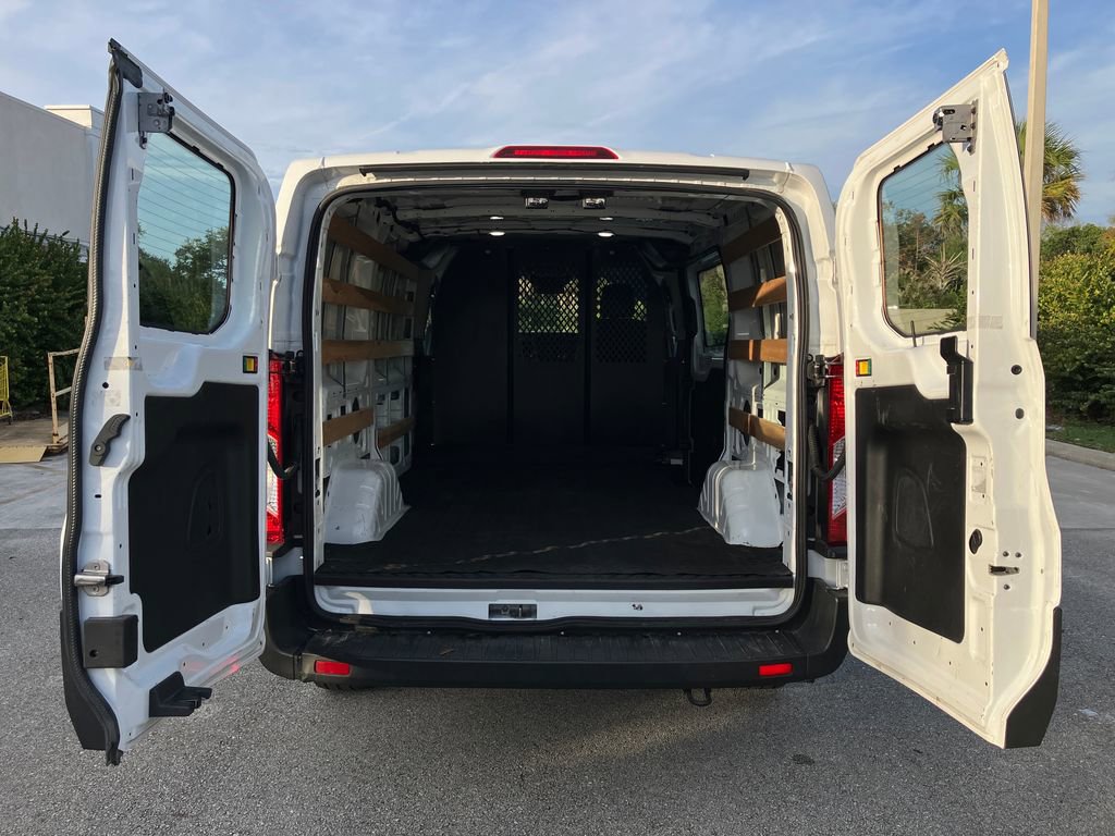 Certified 2024 Ford Transit 250 Low Roof w/ Exterior Upgrade Package image 29