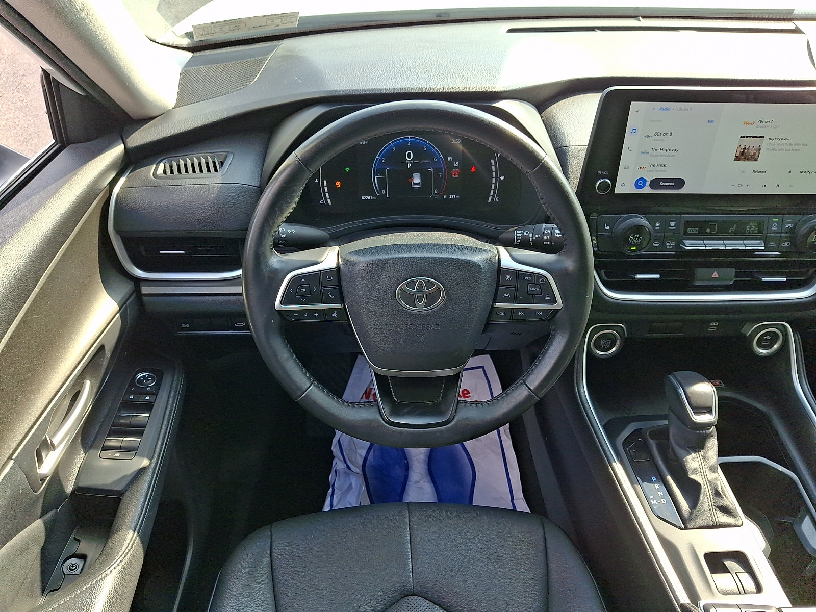 Used 2024 Toyota Grand Highlander AWD image 14