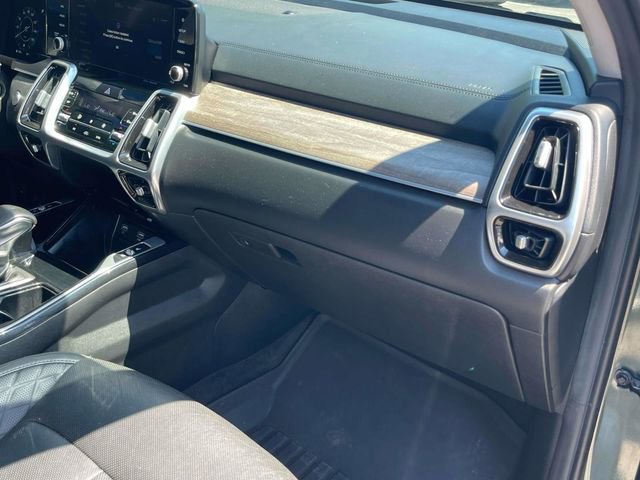 Used 2022 Kia Sorento SX Prestige AWD/4WD image 32