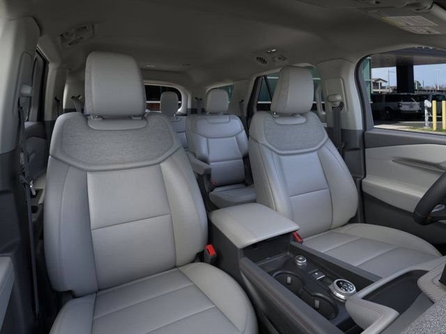Certified 2026 Ford Explorer Active w/ Active Comfort Package RWD image 10