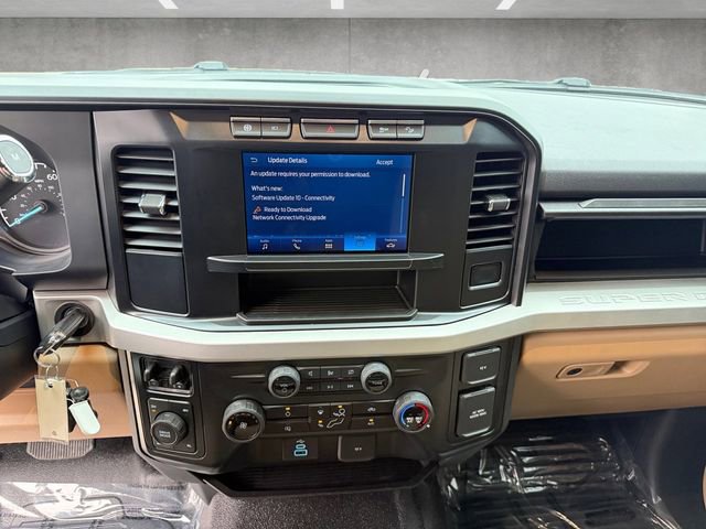 Certified 2024 Ford F350 XLT w/ 360-Degree Camera Package image 3