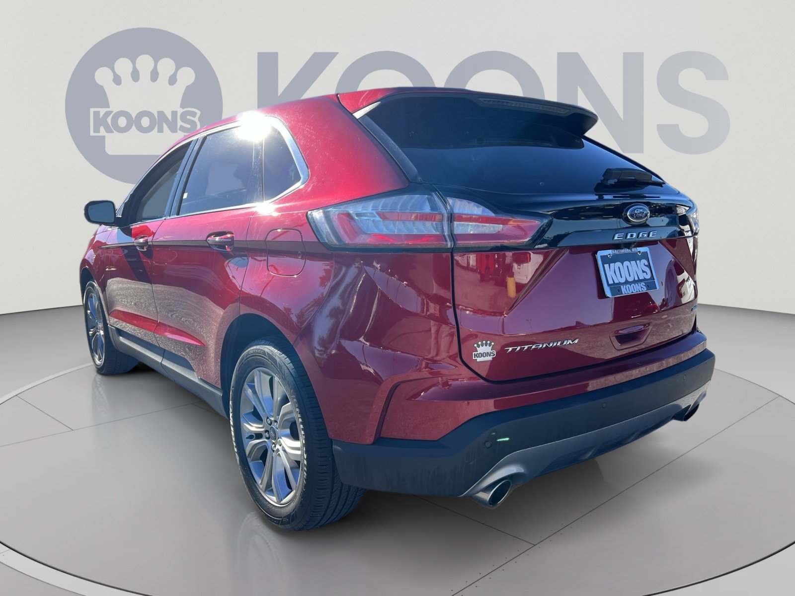 Certified 2022 Ford Edge Titanium AWD/4WD image 4