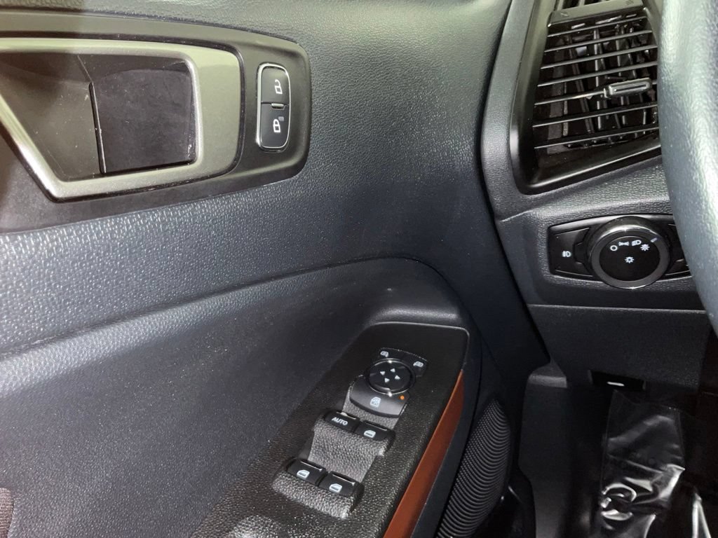 Certified 2021 Ford EcoSport SE w/ SE Convenience Package FWD image 20