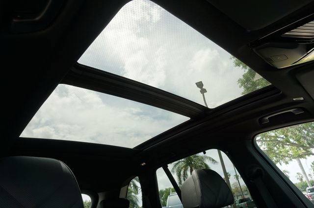 Used 2023 BMW X5 M50i w/ Executive Package AWD/4WD image 8