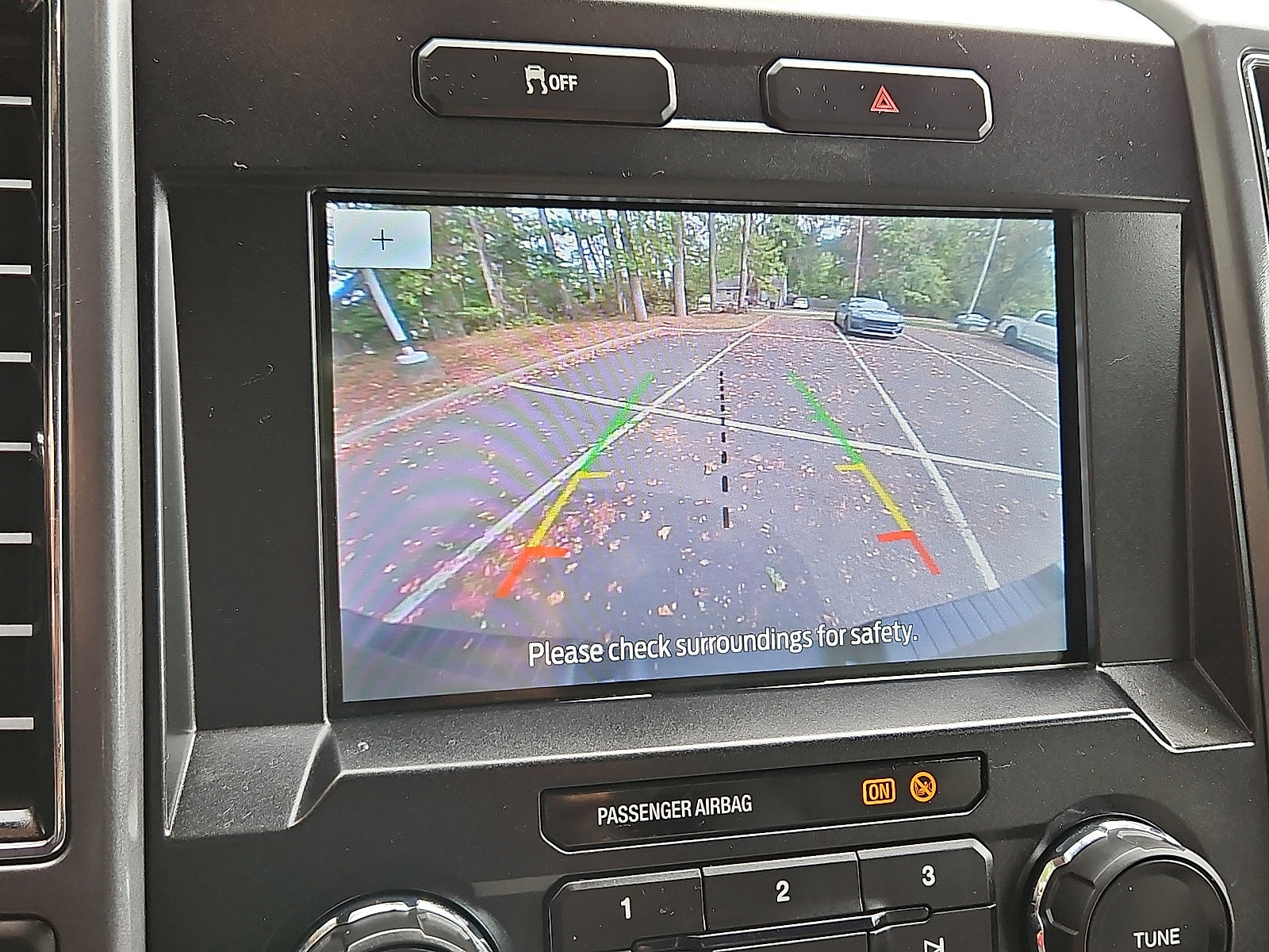 Certified 2022 Ford F350 XLT image 18