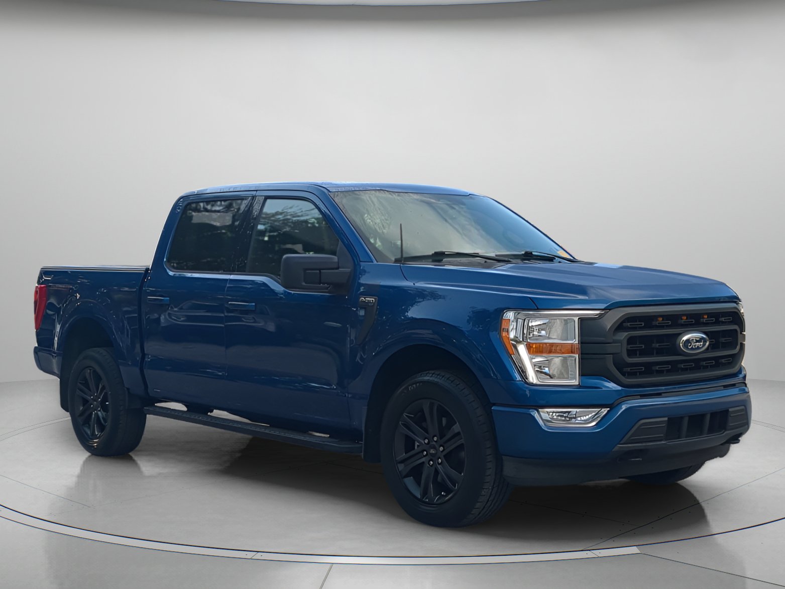 Certified 2022 Ford F150 XLT w/ Equipment Group 301A Mid AWD/4WD image 38