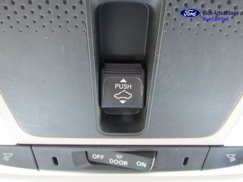 Used 2023 Honda Civic Touring image 36