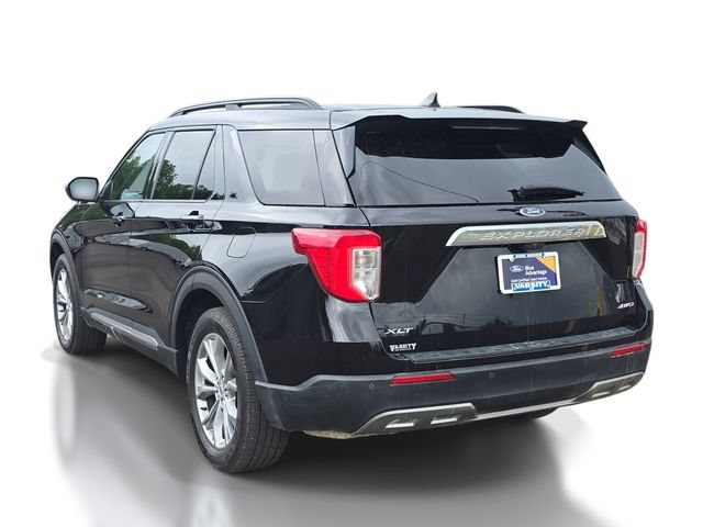 Certified 2023 Ford Explorer XLT w/ Equipment Group 202A AWD/4WD image 3