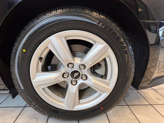 Certified 2018 Ford Mustang Coupe RWD image 26