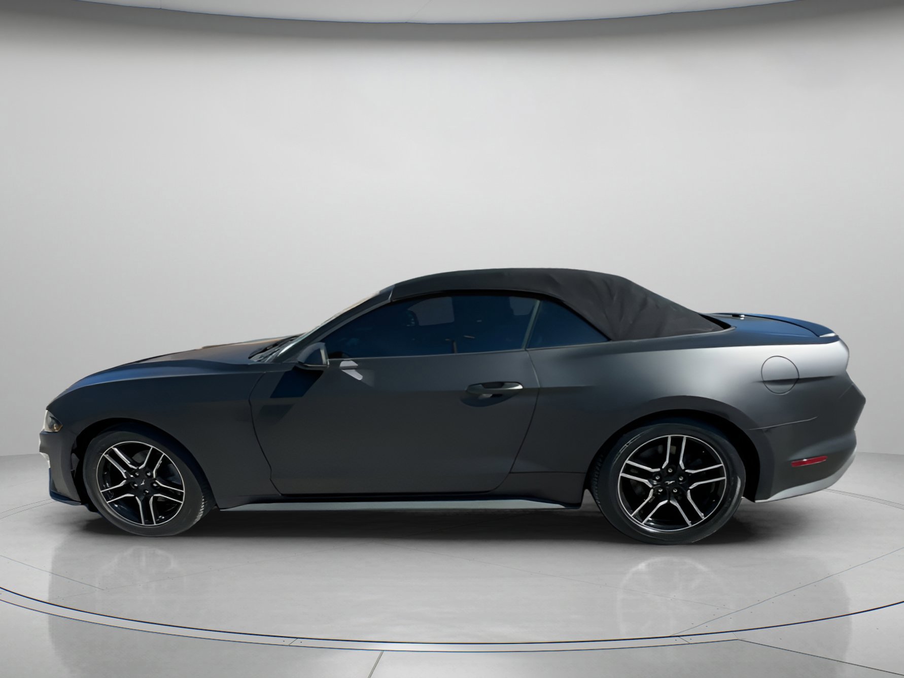 Certified 2020 Ford Mustang Premium image 9