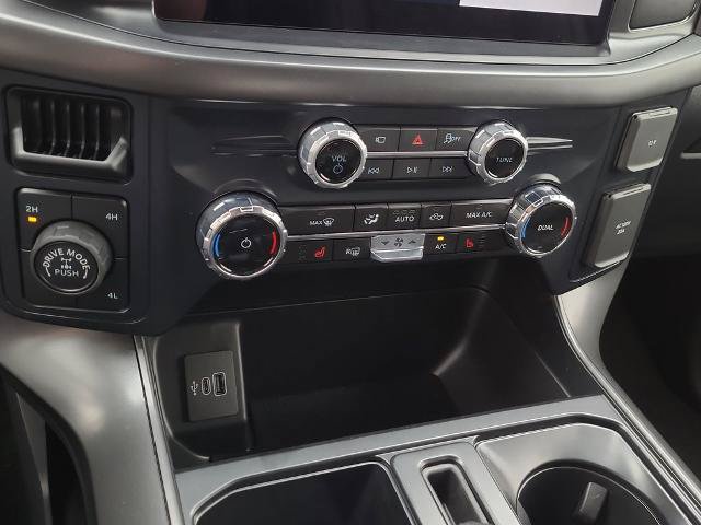 Certified 2025 Ford F150 Tremor AWD/4WD image 26