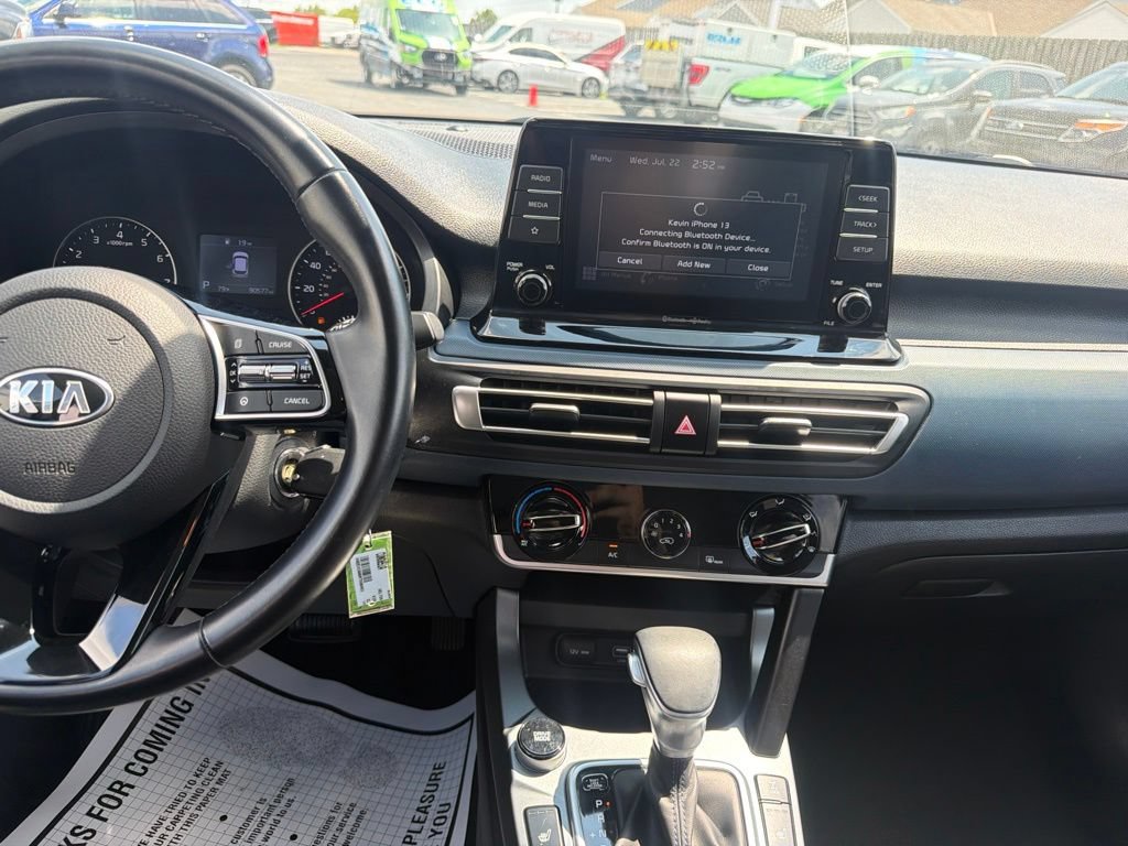 Used 2021 Kia Seltos S AWD/4WD image 21