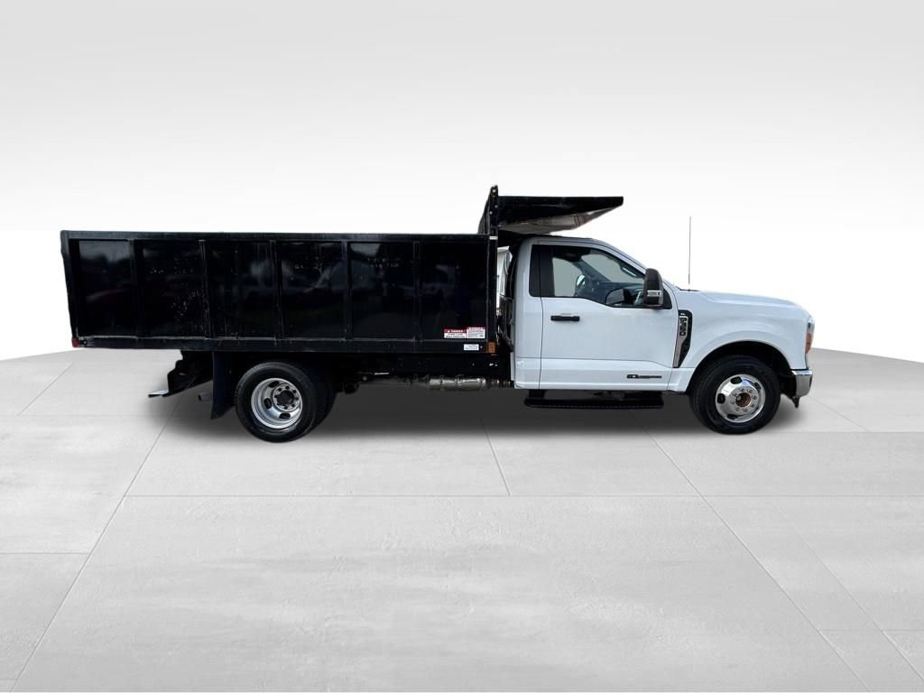 Certified 2023 Ford F350 XL w/ XL Chrome Package RWD image 3