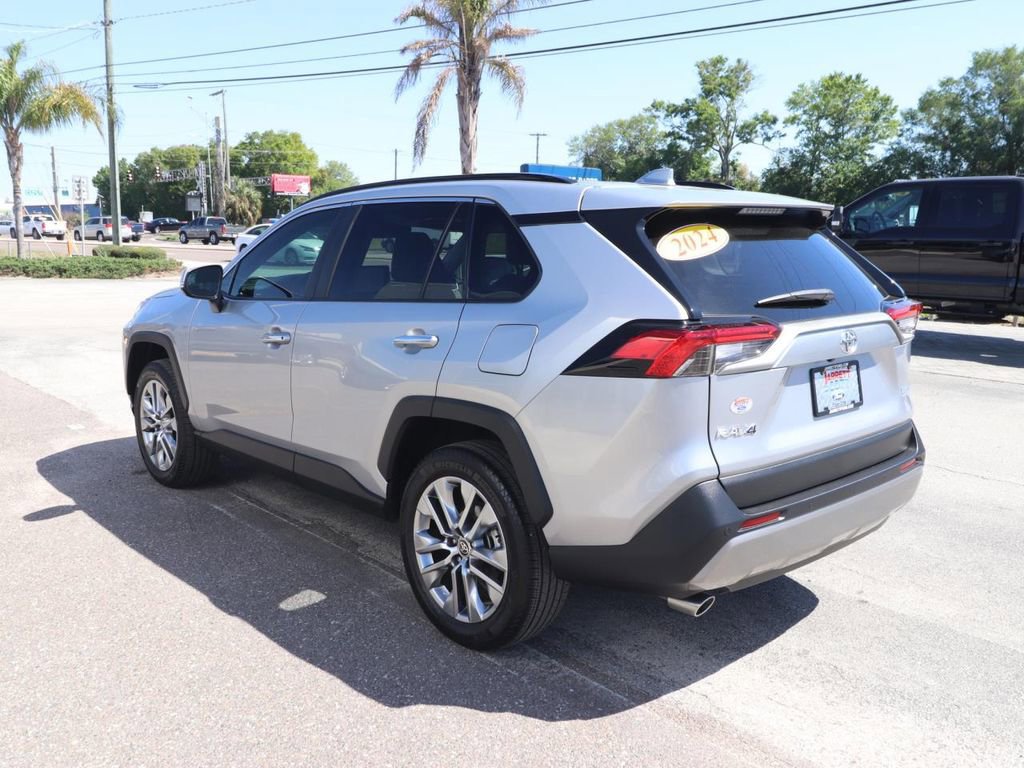 Used 2024 Toyota RAV4 Limited image 3