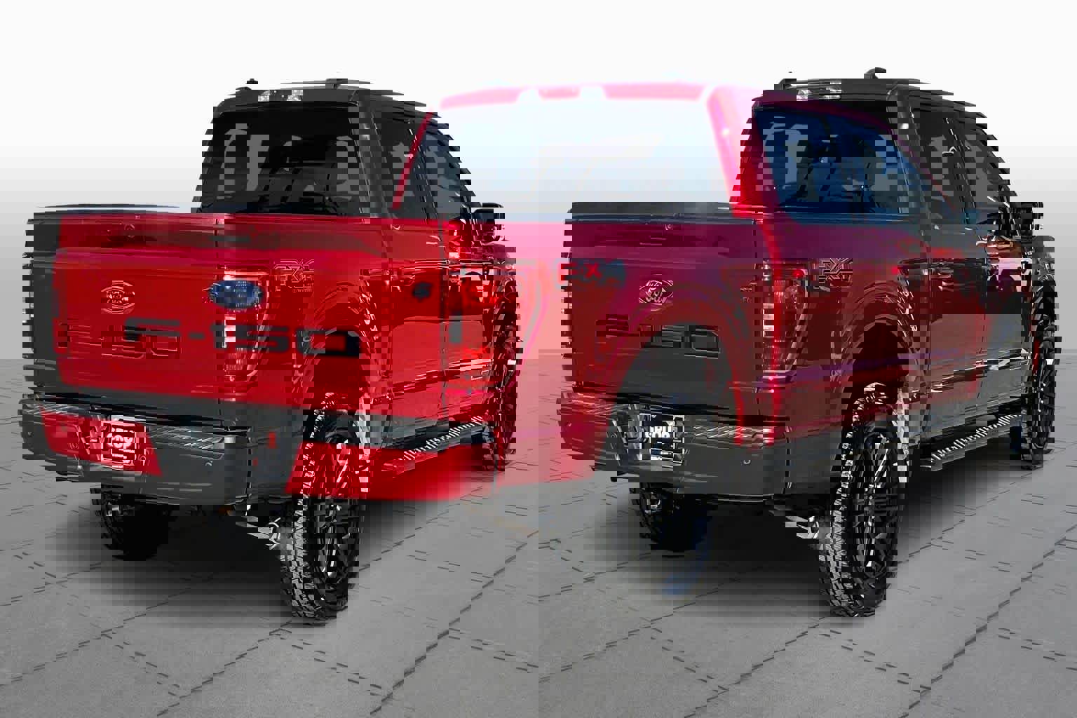 Certified 2021 Ford F150 XLT w/ Equipment Group 302A High image 4