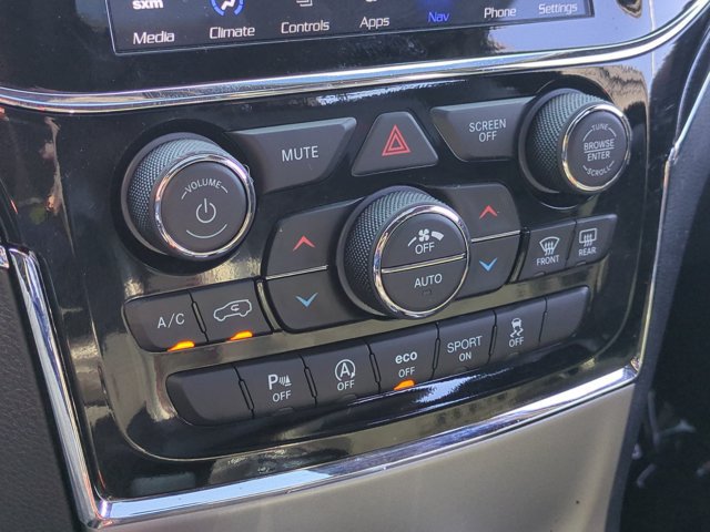 Used 2021 Jeep Grand Cherokee Trailhawk AWD/4WD image 25