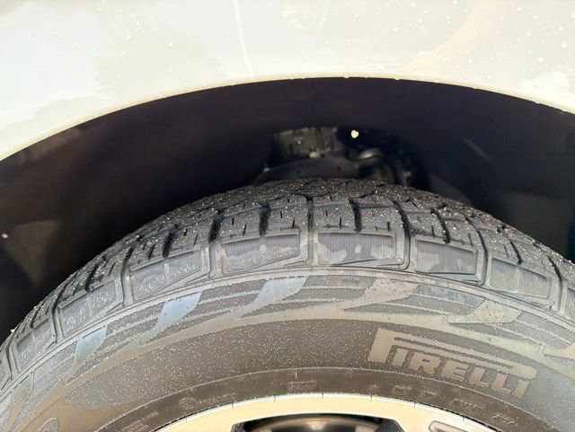 Certified 2025 Ford Expedition Active AWD/4WD image 10