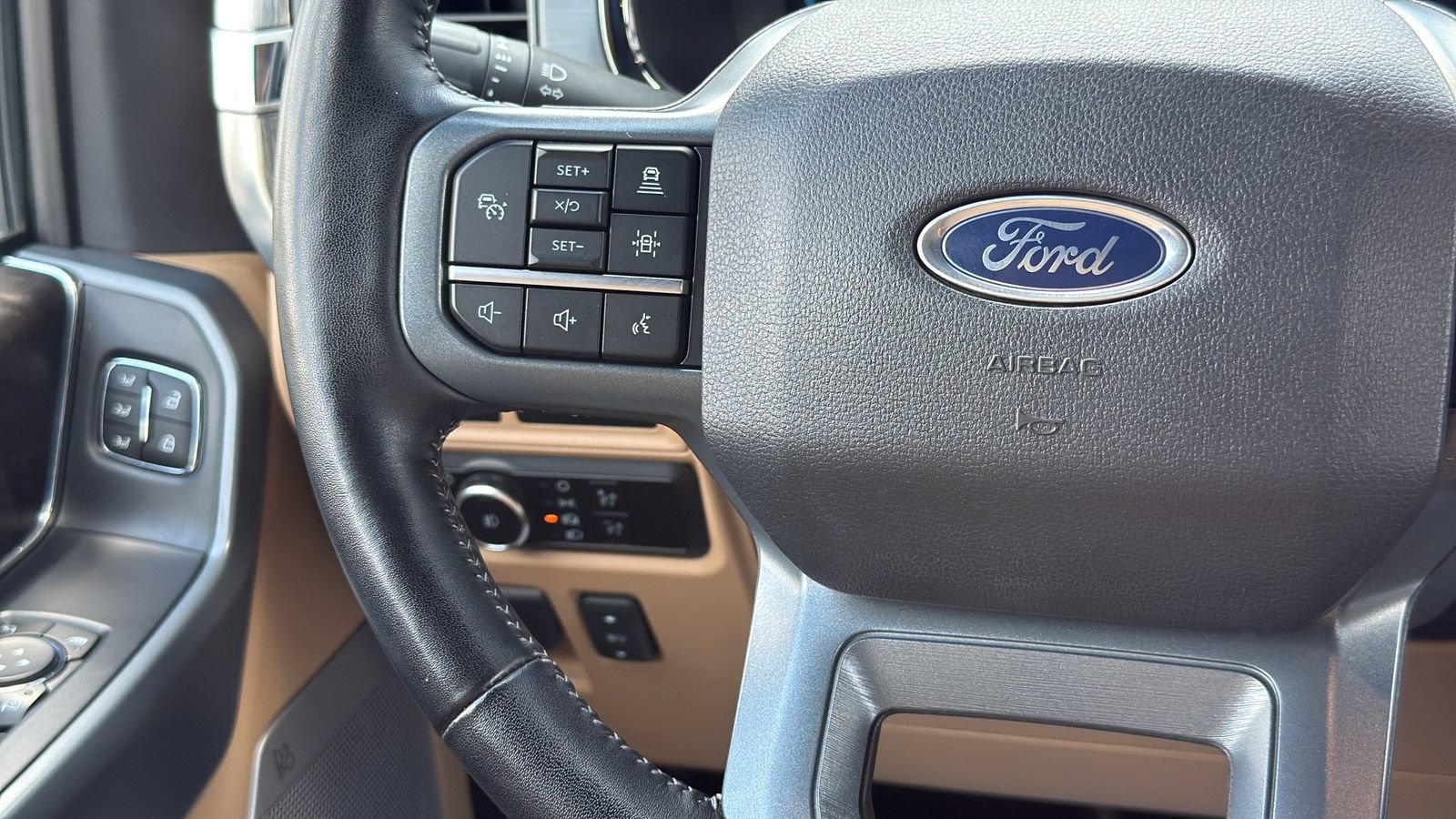 Certified 2023 Ford F150 Lariat w/ Equipment Group 502A High AWD/4WD image 16