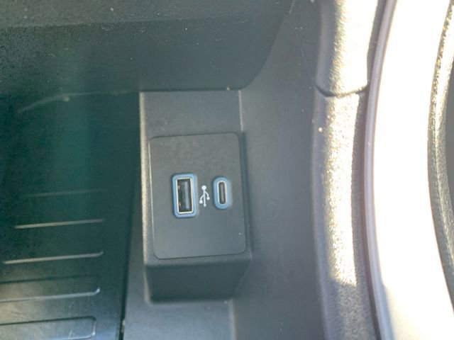 Certified 2022 Ford Edge SEL w/ Convenience Package image 35