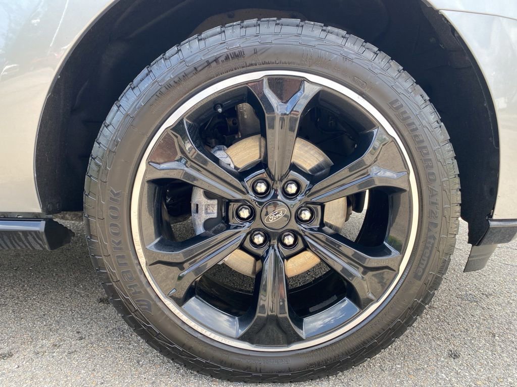 Certified 2023 Ford Expedition Limited AWD/4WD image 9