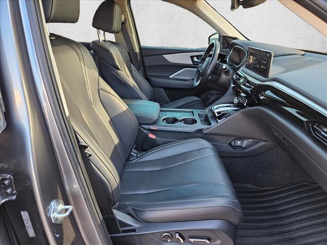 Used 2025 Acura MDX FWD w/ Technology Package image 17
