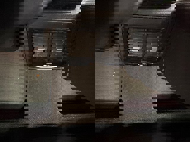 Used 2021 BMW X4 M40i w/ Premium Package image 32