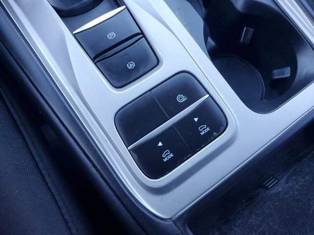 Certified 2023 Ford Explorer XLT image 23