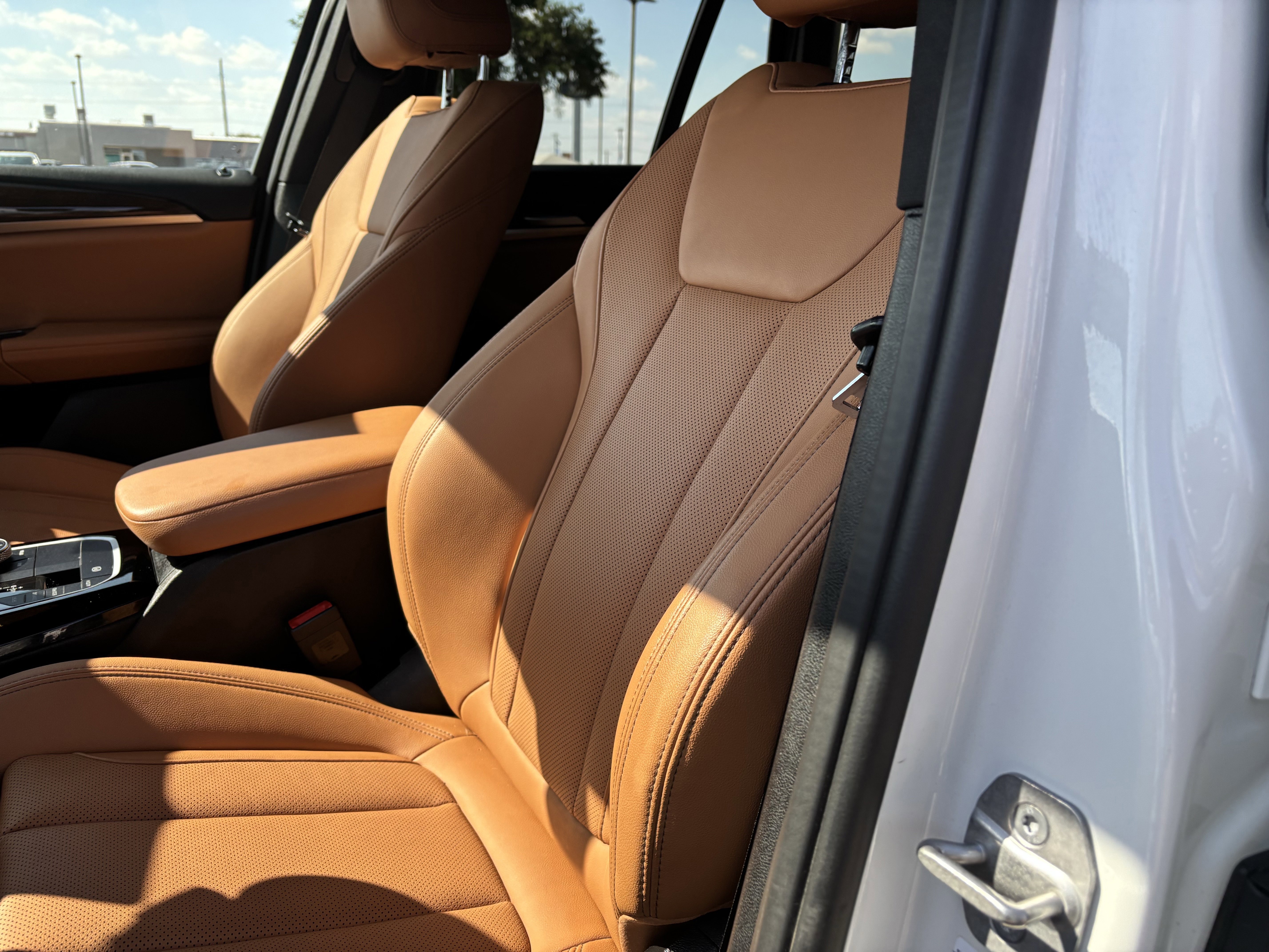 Used 2024 BMW X3 sDrive30i w/ Convenience Package image 11