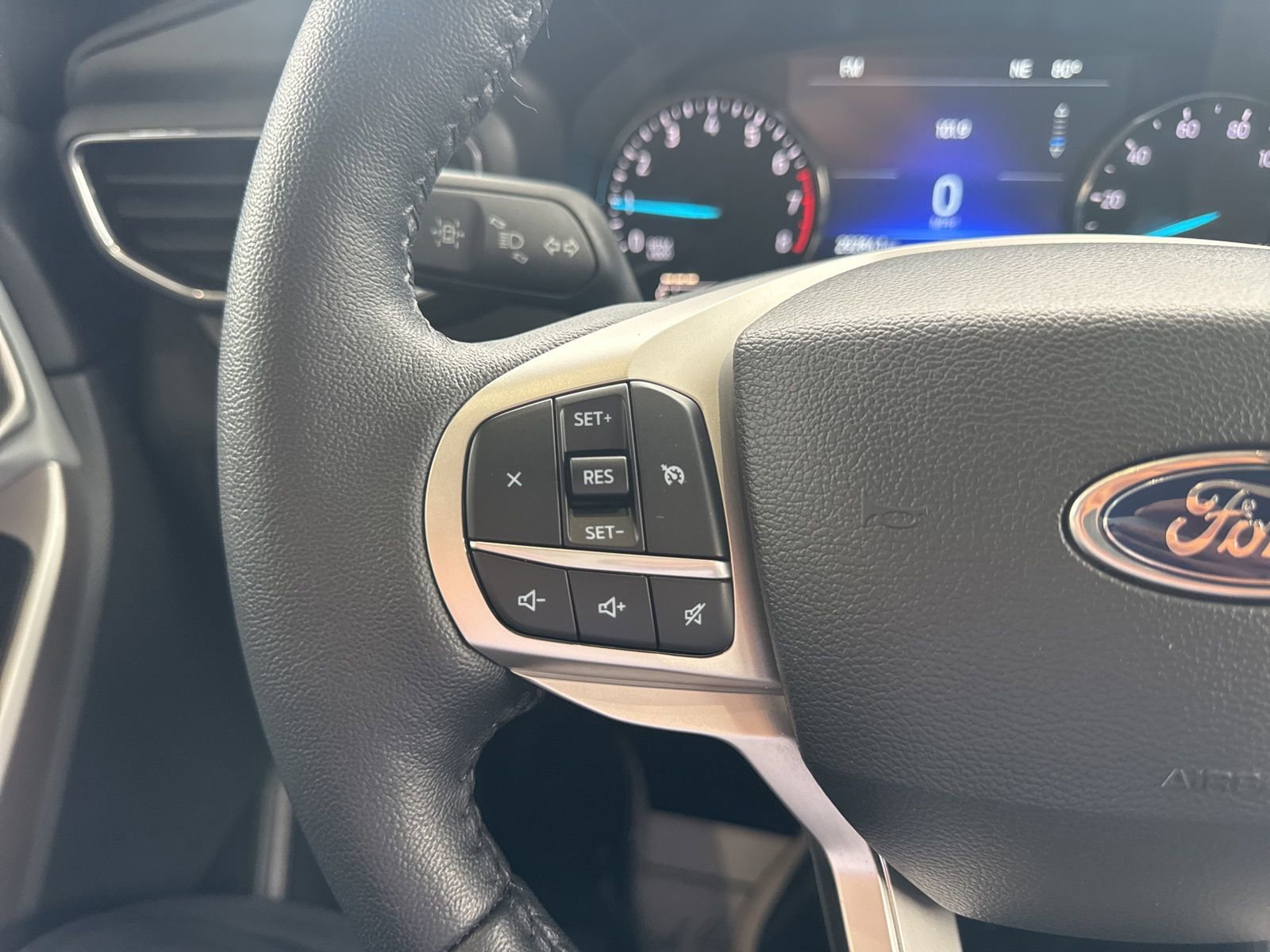 Certified 2023 Ford Explorer XLT w/ Equipment Group 202A image 29