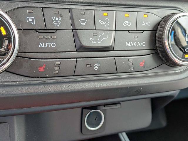 Certified 2024 Ford Maverick XLT w/ XLT Luxury Package FWD image 19