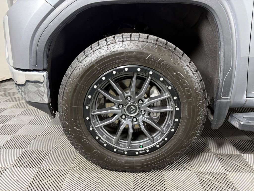 Used 2020 GMC Sierra 1500 SLT w/ SLT Premium Package AWD/4WD image 11
