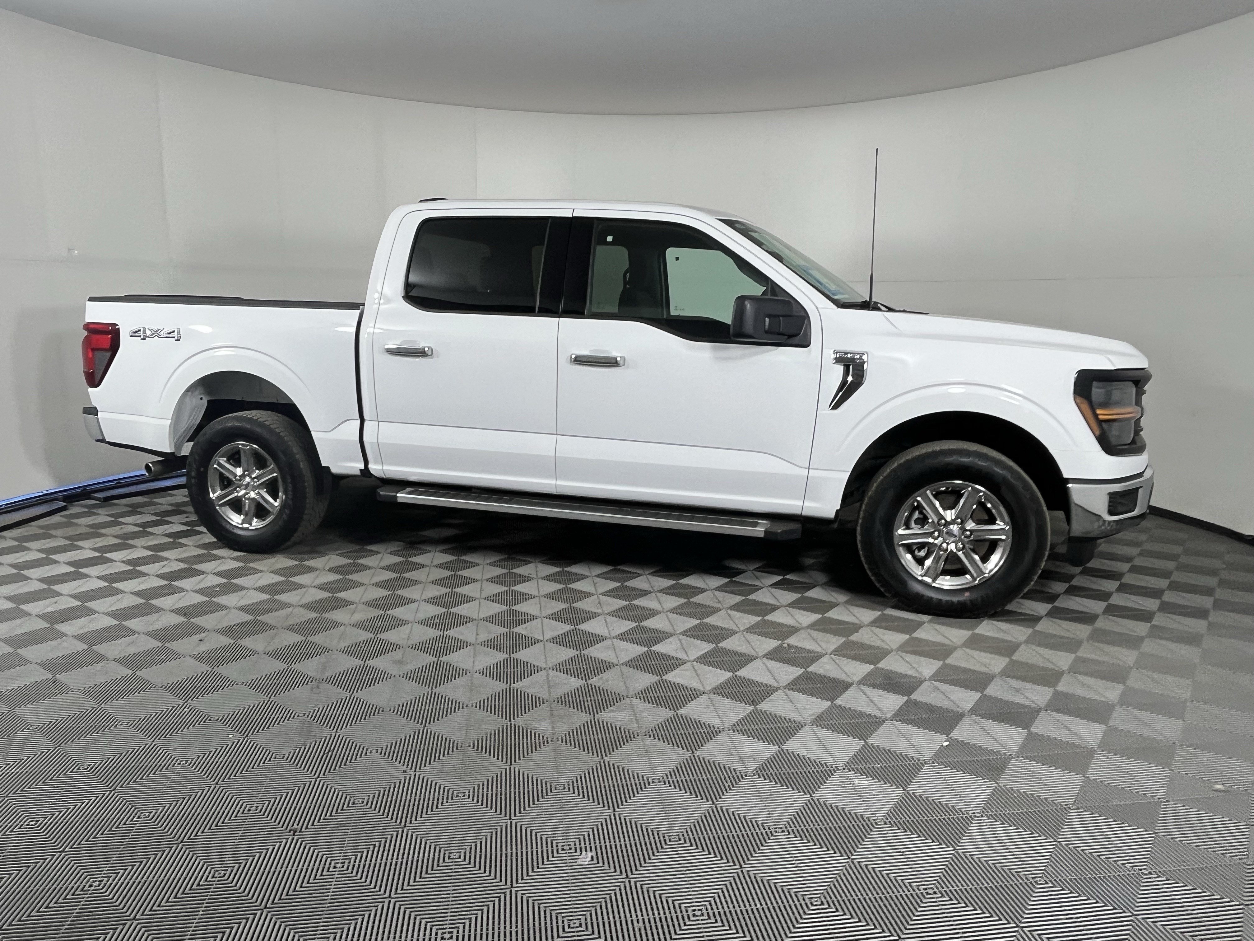 Certified 2025 Ford F150 XLT w/ Equipment Group 301A Standard AWD/4WD image 6