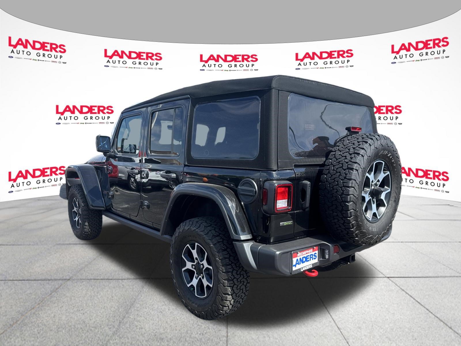 Used 2023 Jeep Wrangler Unlimited Rubicon AWD/4WD image 5
