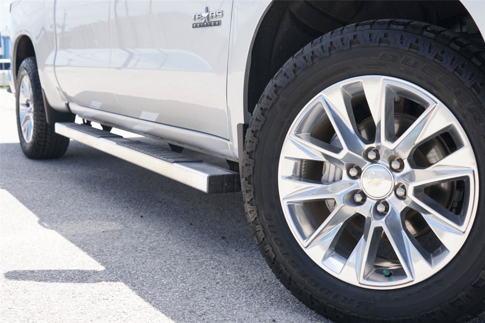 Used 2021 Chevrolet Silverado 1500 LTZ RWD image 2